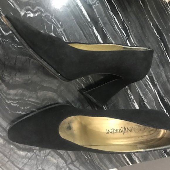 Vintage Saint Laurent Heel - Picture 2 of 4